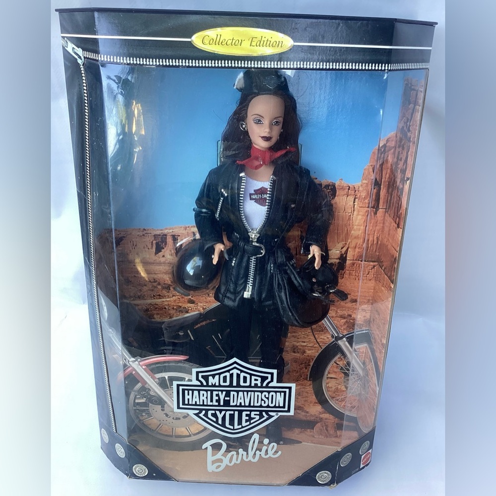 Harley Davidson Motor Cycles BARBIE DOLL 1998 COLLECTOR EDITION MATTEL